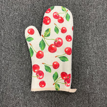 Load image into Gallery viewer, Cherry Oven Mitt