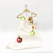 Load image into Gallery viewer, Aunt Lisa's Caramel Apple Pie Recipe
