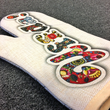 Load image into Gallery viewer, Uff Da Oven Mitt