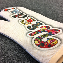 Load image into Gallery viewer, Uff Da Oven Mitt
